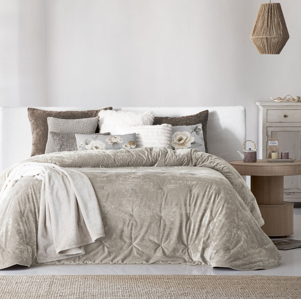 Couvre lit Mira­bela Taupe Antilo