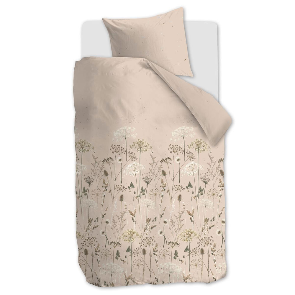 Wind Soft Pink Ariadne at Home