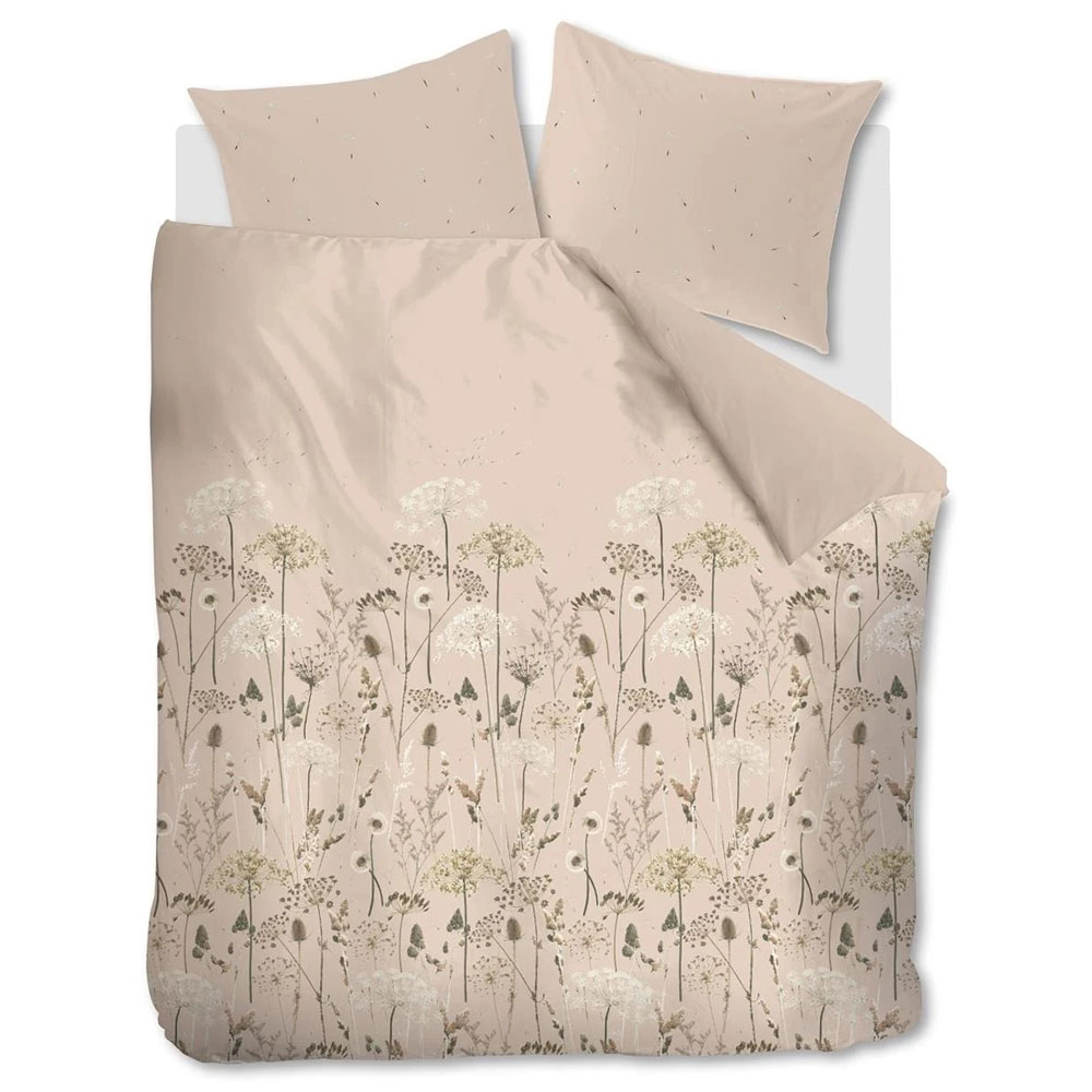 Wind Soft Pink Ariadne at Home