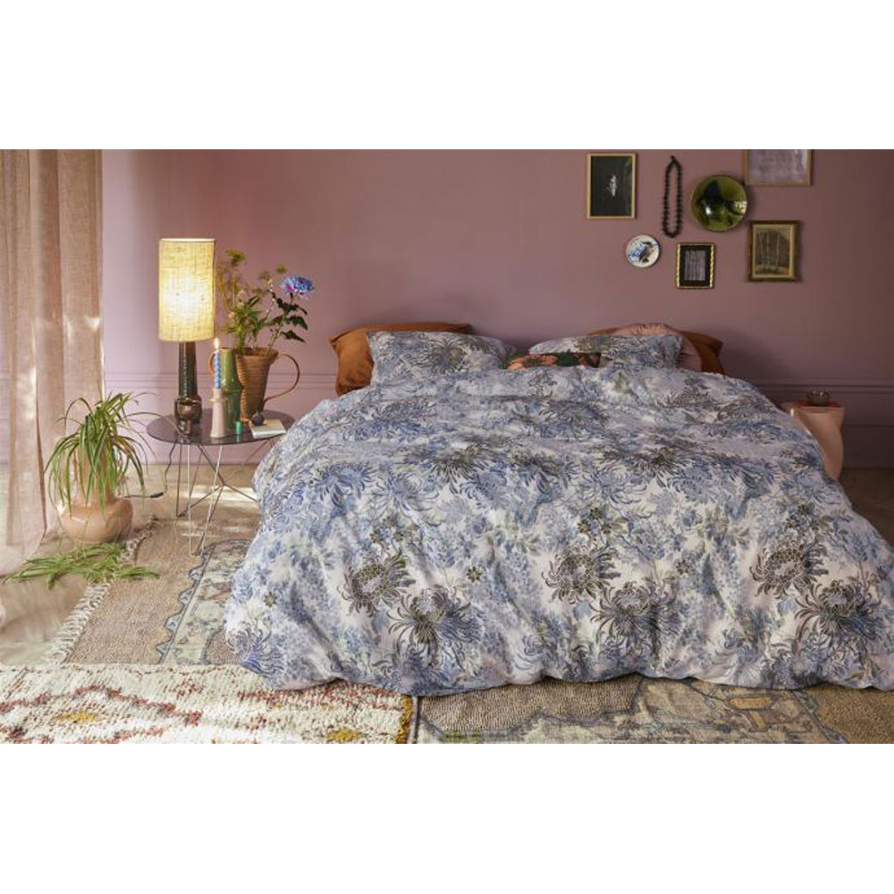 Full of Beauty Blue Green At Home