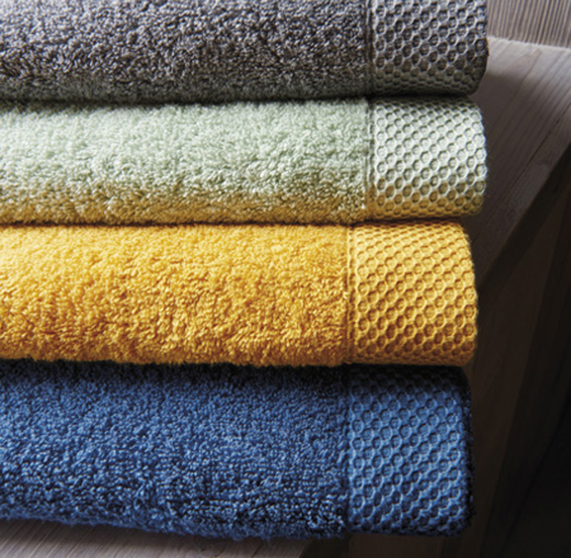 Serviette de toilette la mousseuse 20 col. Descamps