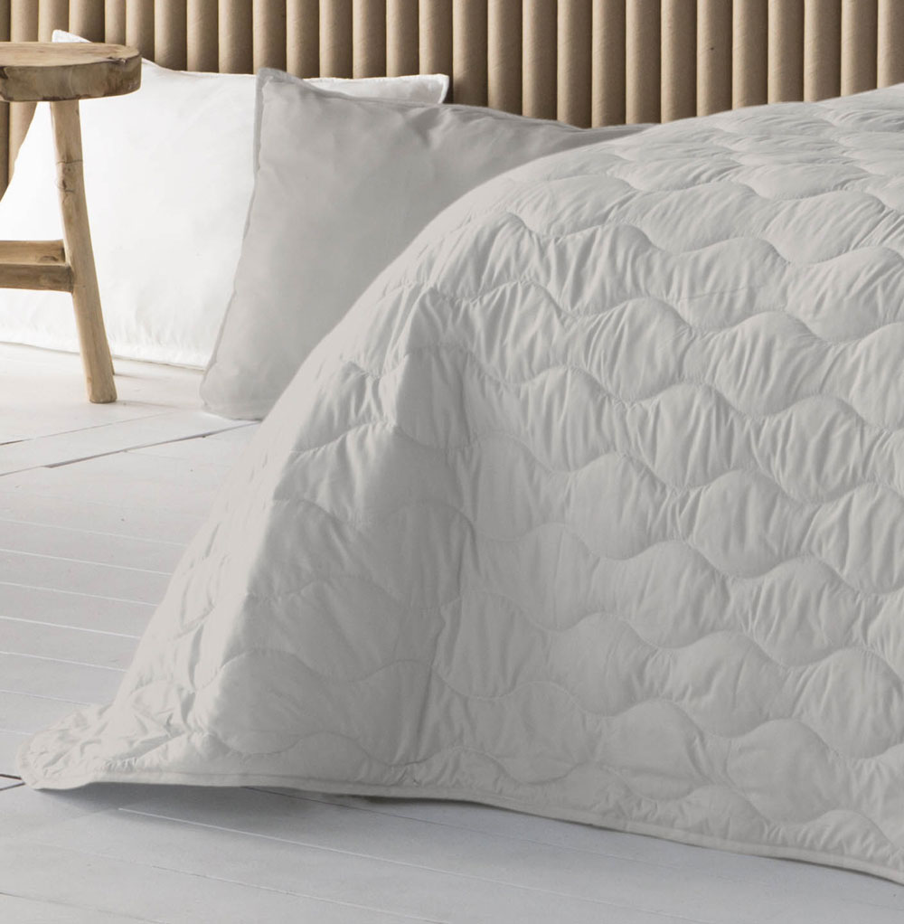 Couvre lit Pacific Beige Fundeco