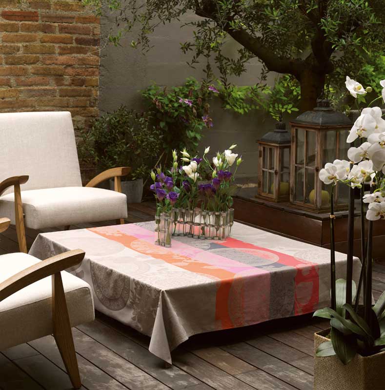 Nappes enduites Fleurs gourmandes lin Jacquard Français