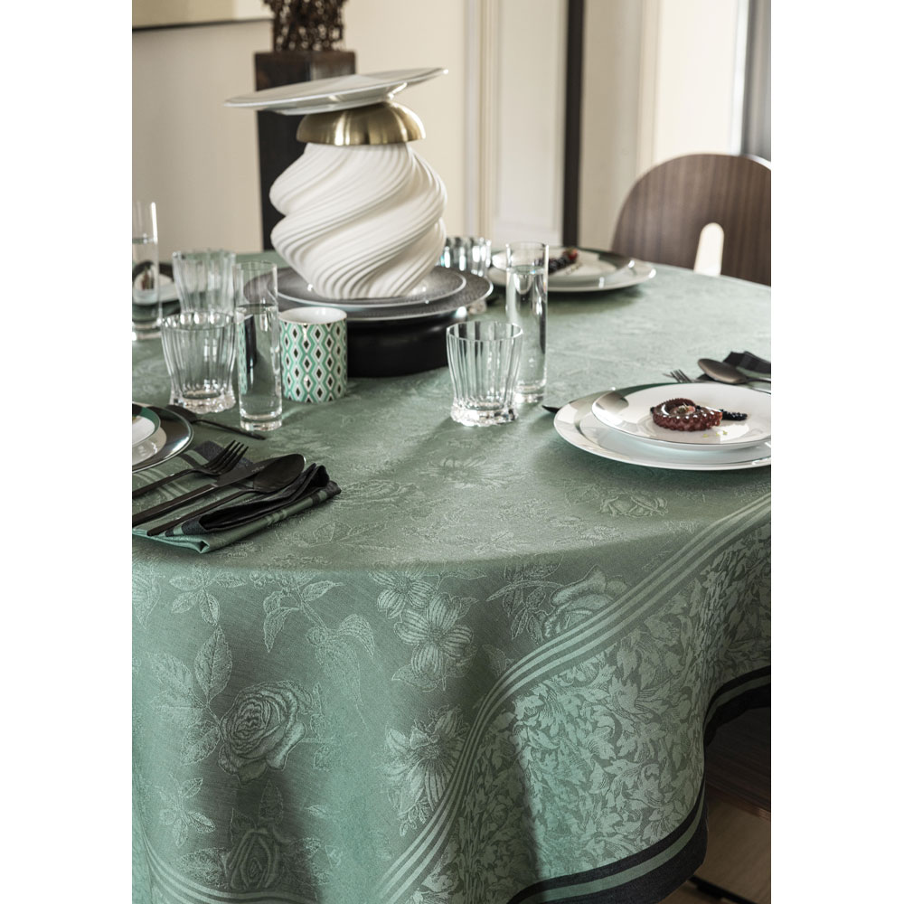 Chemin de table Romance Tendresse Le Jacquard Français
