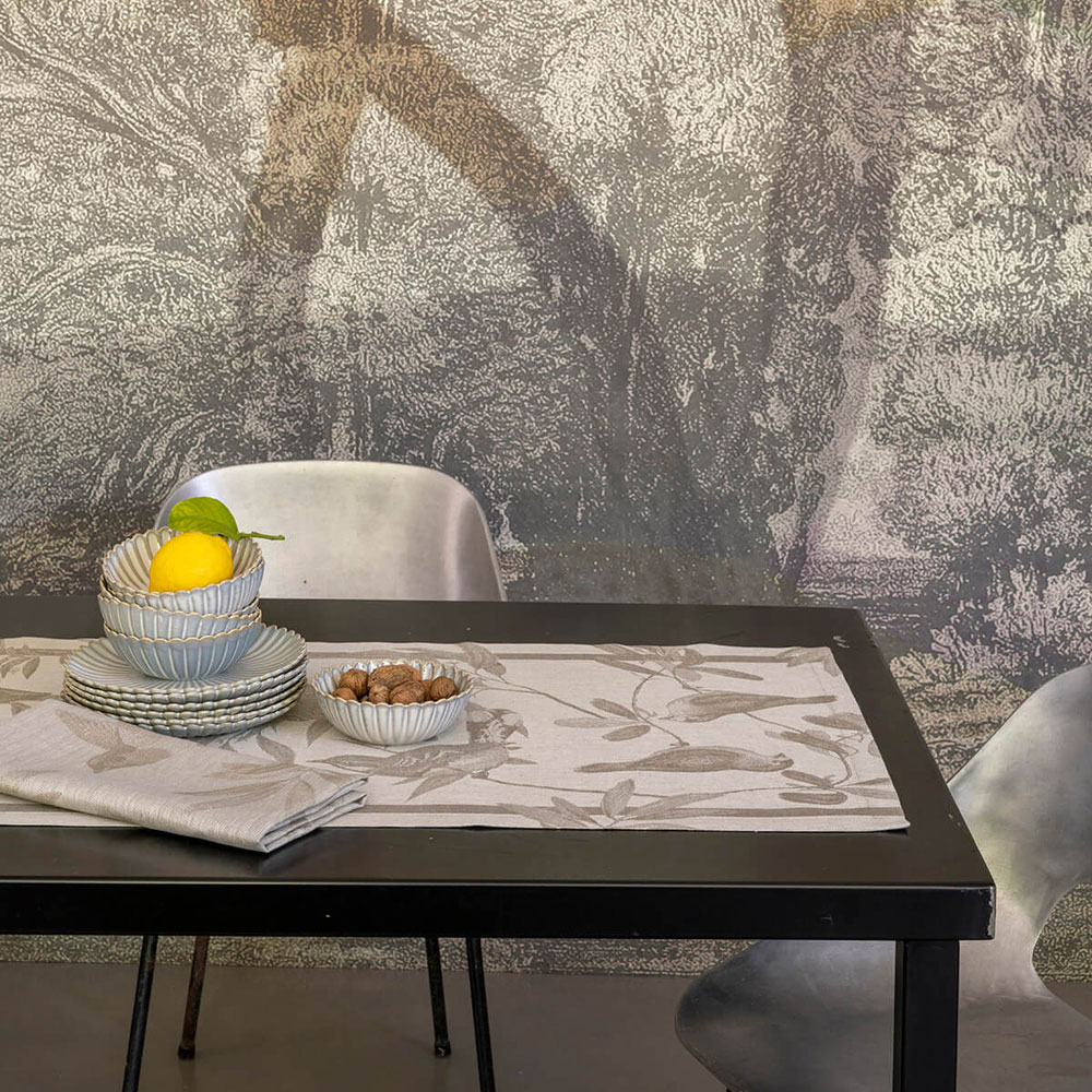 Chemin de table Volière Solaire Le Jacquard Français