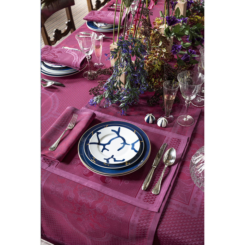 Nappe Palais Vénitien Pourpre Le Jacquard Français
