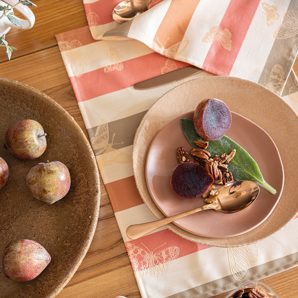 Nappes enduites Bal des Papillons Pêche Le Jacquard Français