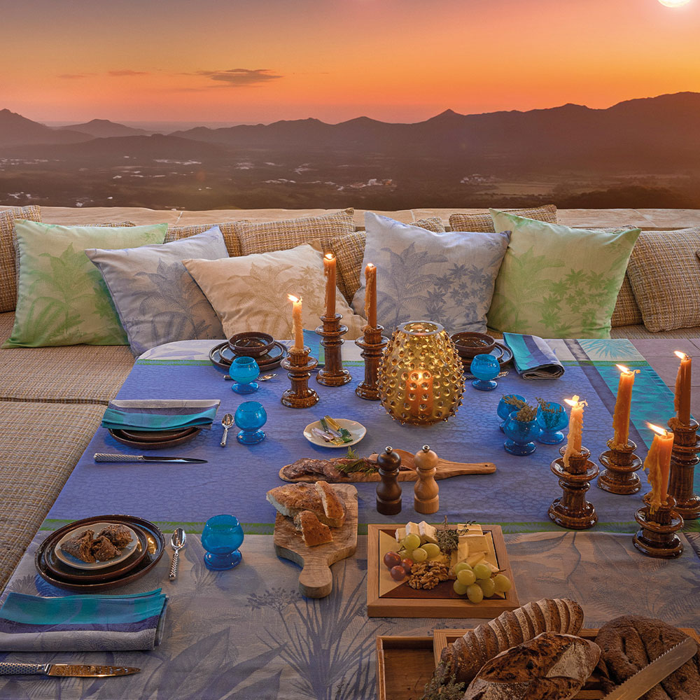 Nappes Sinharâja Océan Le Jacquard Français