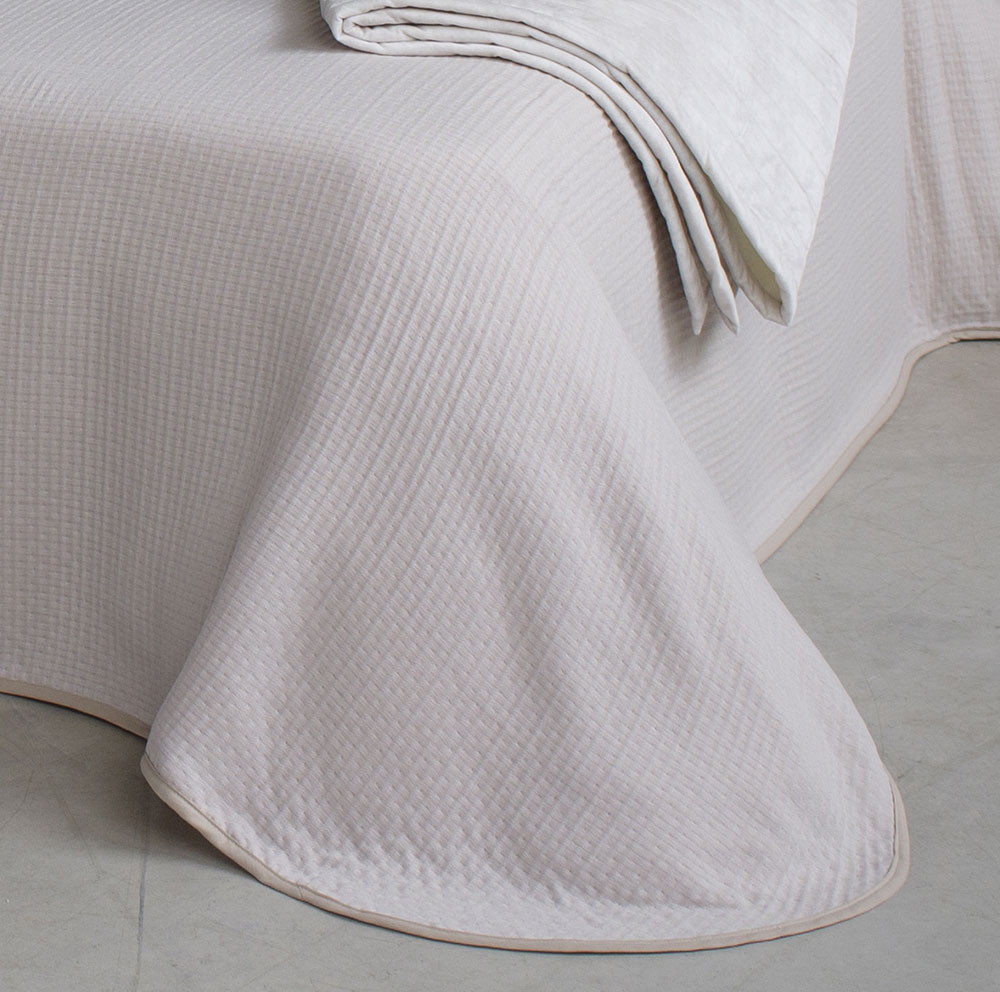 Couvre lit Kummel Rose 02 Reig Marti