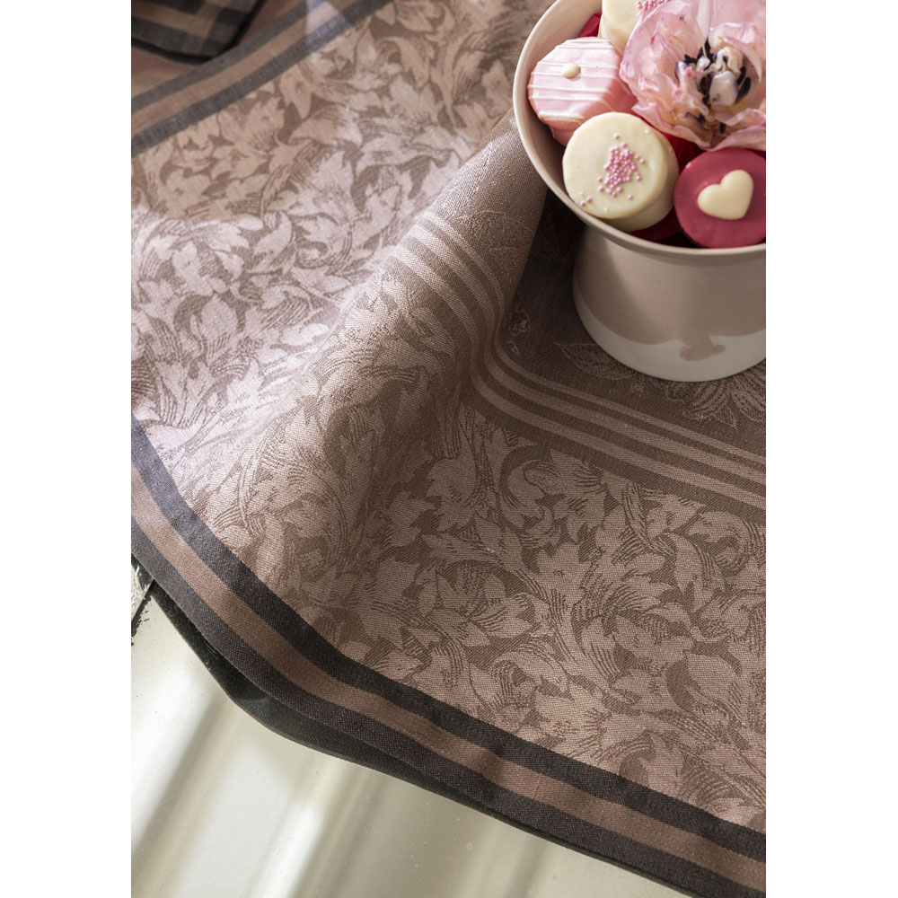 Le Jacquard Français