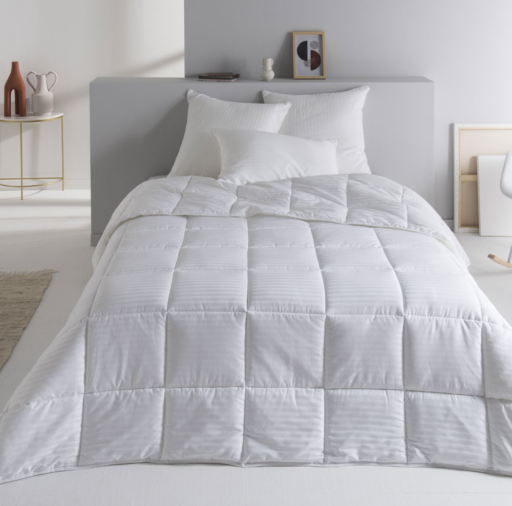 Couette Epure fibres creuses 400 gr/m² toison d’or