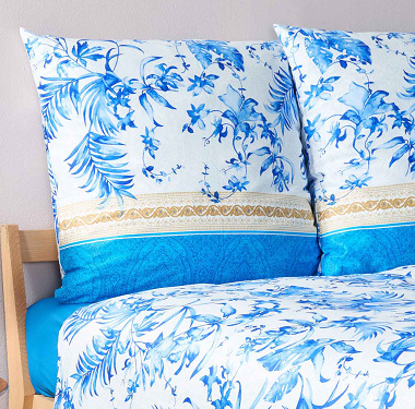 Taies d’oreiller Ibis­cus Tattoo Bluette Bassetti
