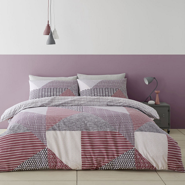 Parure de couette Lars­son Geo Plum Cathe­rine Lans­field