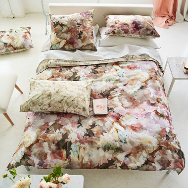 Housse de couette Fleurs de Jour Traver­tine Desi­gners Guild
