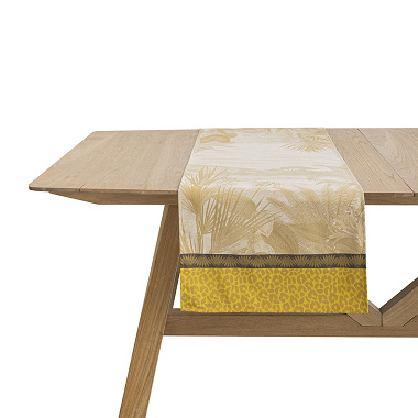 Chemin de table Sinha­râja Fauve Le Jacquard Français