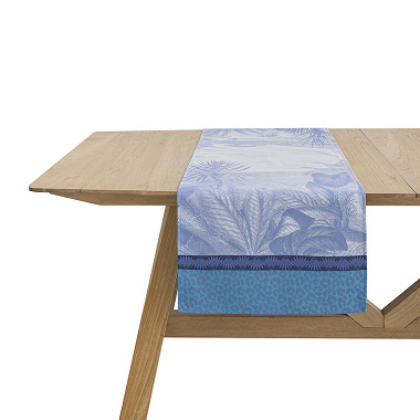 Chemin de table Sinha­râja Océan Le Jacquard Français