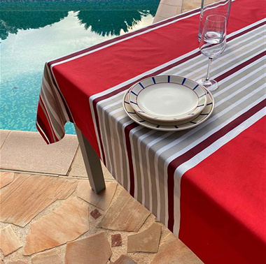 Nappe enduite St-Pée Rouge L’En­so­leillade