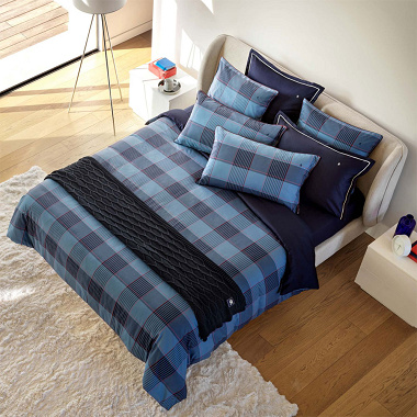  Tommy Hilfi­ger