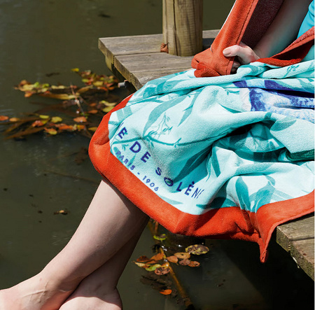 Drap de plage Nerola Multi­co­lore 100×180 cm Anne de Solène