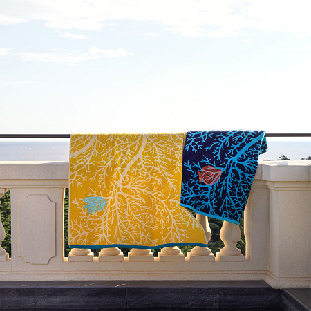 Drap de plage Voyage Aqua­tique Soleil 100×180 cm Descamps