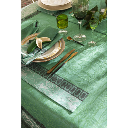 4 sets de table Esca­pade Tropi­cale Camé­léon 50×36 cm Le Jacquard Français