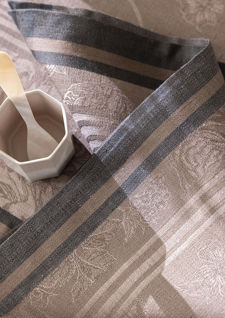 4 sets de table Romance Charme 50×36 cm Le Jacquard Français