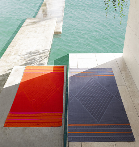 Drap de plage Sand Club Voile Sable Noir 100×200 cm Le Jacquard Français