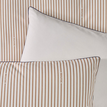  Tommy Hilfi­ger